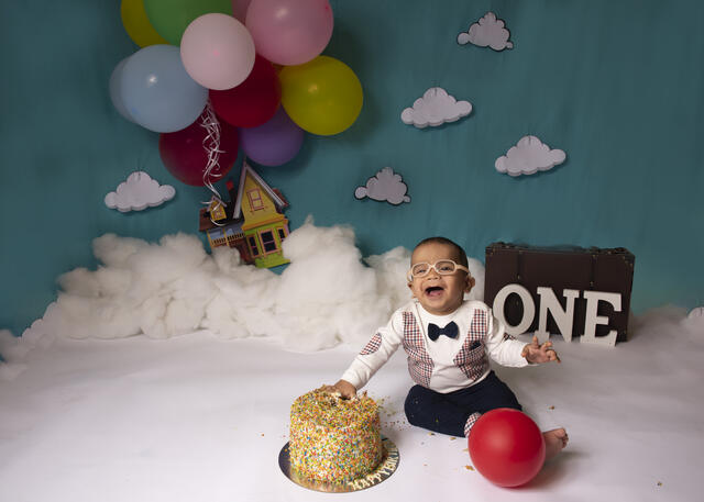 Cake Smash photograph 5