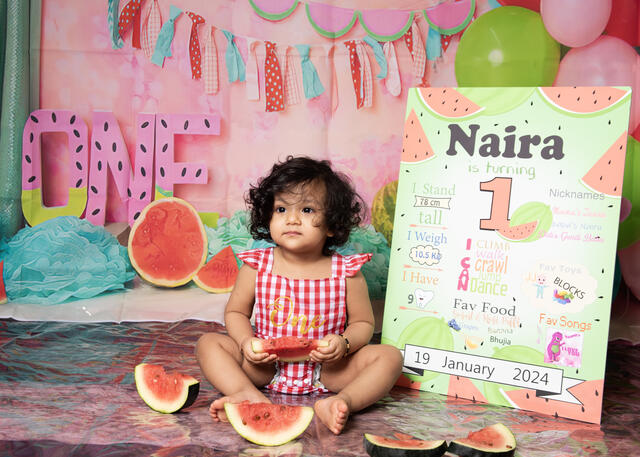 Cake Smash photograph 13