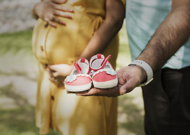 Maternity photograph 2