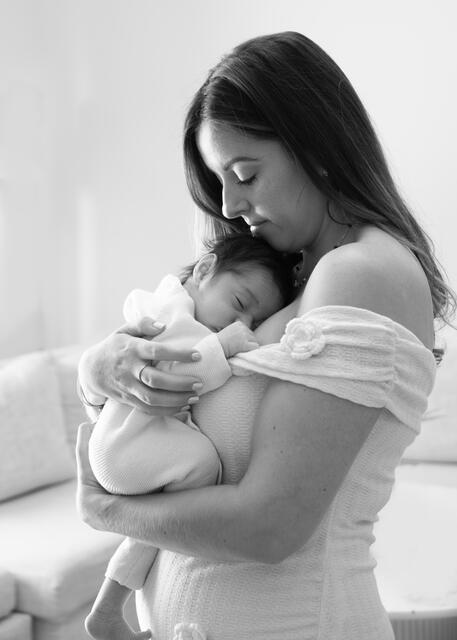 Newborn photograph 7