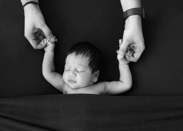 Newborn photograph 15